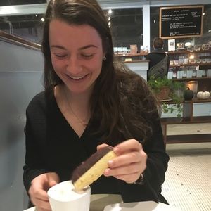 Meet your Posher, Molly